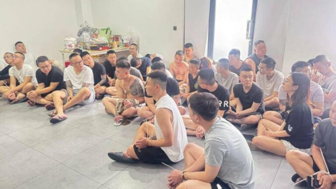 Thủ tướng Campuchia tuyên bố sẽ sa thải những quan chức không dẹp lừa đảo trực tuyến Thủ tướng Campuchia tuyên bố sẽ sa thải những quan chức không dẹp lừa đảo trực tuyến