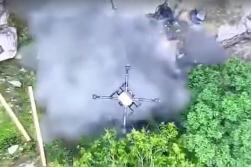 Thái Lan đăng video drone thả đạn xuống ‘kho vũ khí Campuchia’