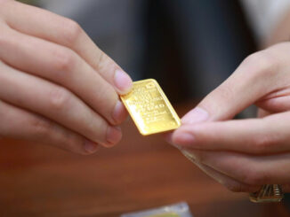 Giá vàng hôm nay, 25-7: Tiếp tục lao dốc