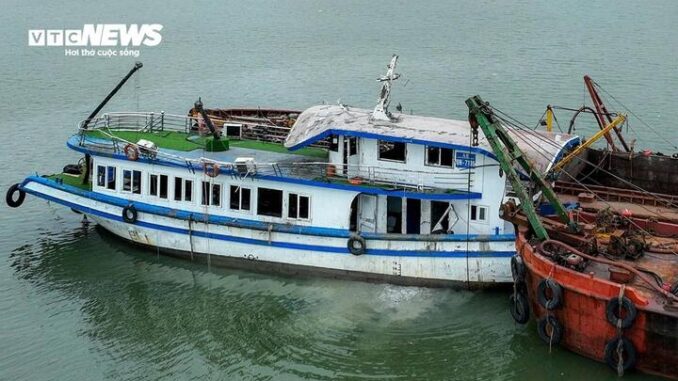 Thảm kịch lật tàu Vịnh Xanh 58: ‘Khoảng trống ch:ết người’ trong quản lý tàu du lịch Thảm kịch lật tàu Vịnh Xanh 58: ‘Khoảng trống ch:ết người’ trong quản lý tàu du lịch