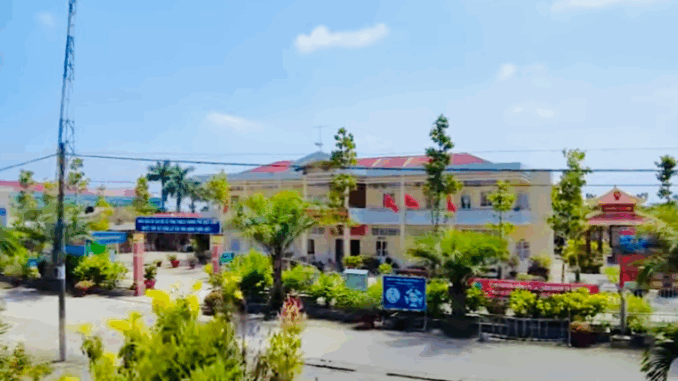 Chủ tịch và Phó Chủ tịch phường Vĩnh Trạch xin nghỉ việc Chủ tịch và Phó Chủ tịch phường Vĩnh Trạch xin nghỉ việc