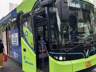 Hà Nội sẽ có loạt xe buýt điện cỡ nhỏ tiếp cận ngõ sâu và các điểm đổi xe xăng – điện ngoài Vành đai 1