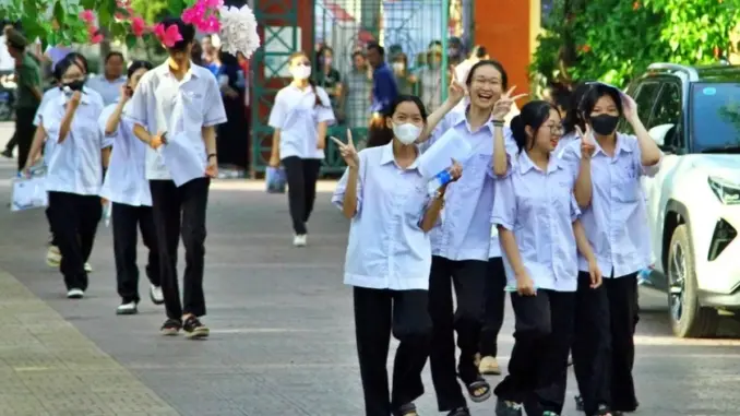 Giáo viên sẽ không còn được nghỉ hè 8 tuần Giáo viên sẽ không còn được nghỉ hè 8 tuần