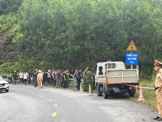 Hà Tĩnh: Ngã xe máy, nam thanh niên bàng hoàng phát hiện một thithe nằm bên cạnh