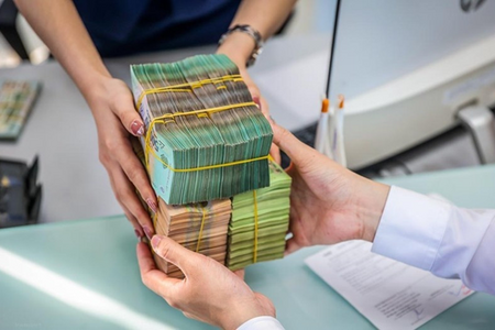 Xem xét miễn, giảm lãi cho khách vay bị thiệt hại do bão số 3 Xem xét miễn, giảm lãi cho khách vay bị thiệt hại do bão số 3