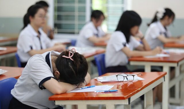Bất ngờ địa phương có nhiều điểm 1 và dưới 1 thi tốt nghiệp THPT nhất Bất ngờ địa phương có nhiều điểm 1 và dưới 1 thi tốt nghiệp THPT nhất
