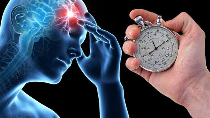 4 dấu hiệu rõ nhất của đột quỵ, số 1 nhiều người gặp mà không biết 4 dấu hiệu rõ nhất của đột quỵ, số 1 nhiều người gặp mà không biết
