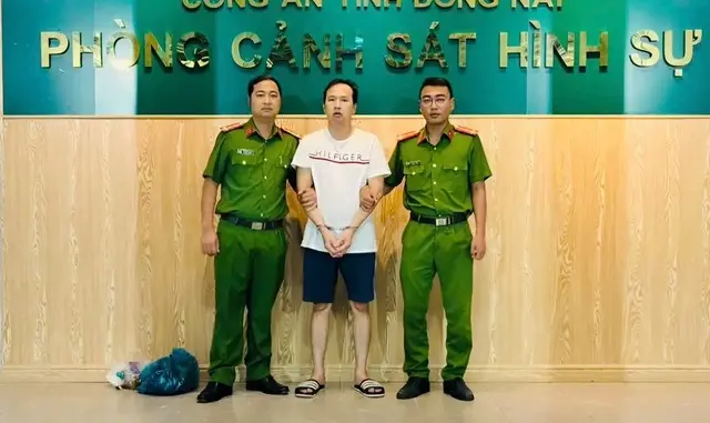 Nhân thân bất hảo của kẻ nổ súng bắn tử vong người đàn ông đang nhậu ở Đồng Nai Nhân thân bất hảo của kẻ nổ súng bắn tử vong người đàn ông đang nhậu ở Đồng Nai