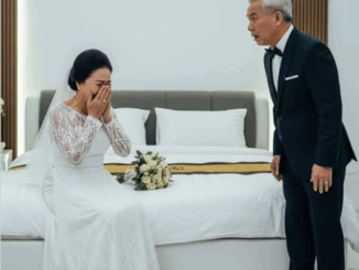 61 tuổi, tôi tái giá với mối tình đầu: Đêm t//ân h///ôn, vừa c///ởi á///o vợ, tôi bỗng g//iật mì//nh, đ//au x//ót khi nhìn thấy…