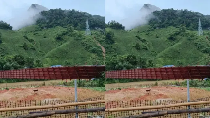 Cầu treo đứt cáp, ô tô chở 3 người rơi thẳng xuống sông Cầu treo đứt cáp, ô tô chở 3 người rơi thẳng xuống sông