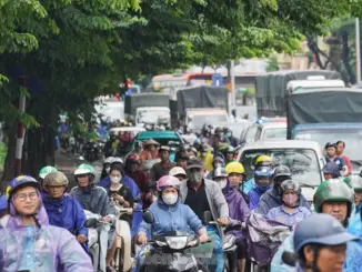 Xe máy xăng sắp rút khỏi Vành đai 1: Người dân được hỗ trợ gì?