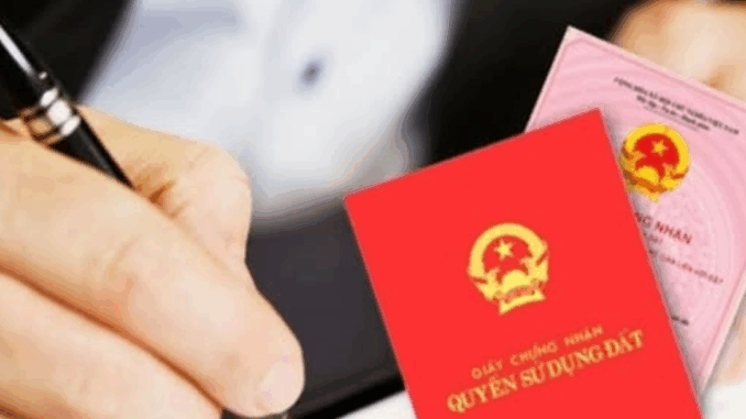 Cha mẹ cho con đất có cần chữ ký của những người con khác?