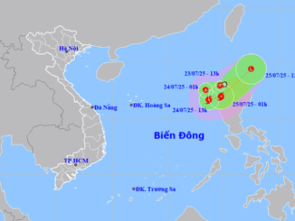 Áp thấp nhiệt đới vào Biển Đông liên tục đổi hướng, ngày mai mạnh thành bão