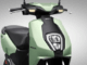 Xe máy điện của Honda, Yamaha đã lên kệ: Giá bán thế nào, đi được bao xa, sạc có nhanh không?