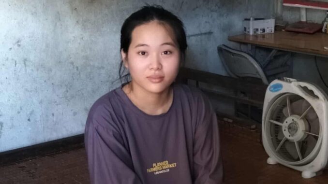 Nữ sinh vừa thi xong đã đi làm công nhân, đỗ 29,25 điểm khối C00