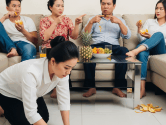 Tích góp 10 năm mới mua được cái nhà đúng 1 phòng ngủ, tôi “phát điên” vì cả bố mẹ lẫn gia đình anh chị bên chồng kéo đến đòi ở nhờ