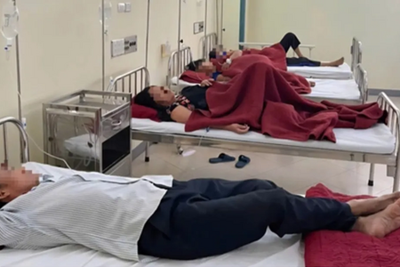 40 người đã bị ngộ độc sau khi đi ăn giỗ 40 người đã bị ngộ độc sau khi đi ăn giỗ