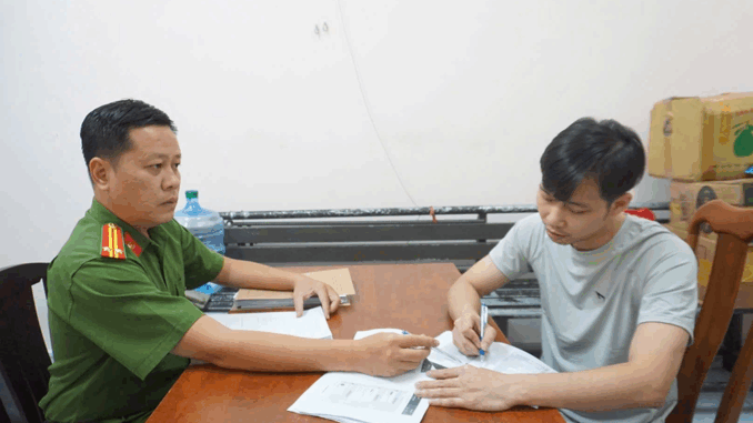 B:ắ-t khẩn cấp 31 người B:ắ-t khẩn cấp 31 người