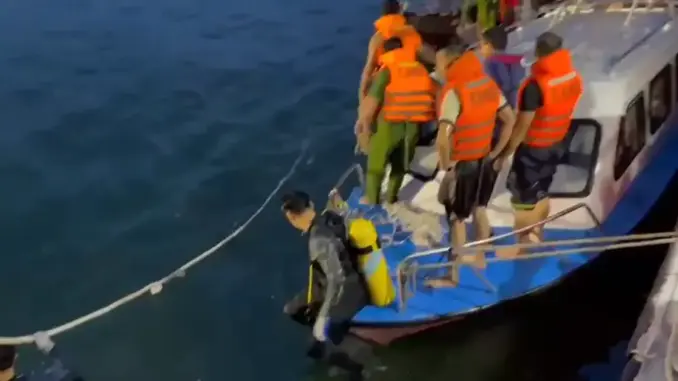 Mức bảo hiểm vụ lật tàu ở Hạ Long Mức bảo hiểm vụ lật tàu ở Hạ Long