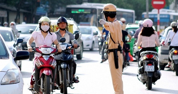 100 xe có biển số sau nhanh chóng nộp phạt nguội theo Nghị định 168: Nhiều trường hợp vi phạm lỗi với mức phạt lên tới 20 triệu đồng 100 xe có biển số sau nhanh chóng nộp phạt nguội theo Nghị định 168: Nhiều trường hợp vi phạm lỗi với mức phạt lên tới 20 triệu đồng