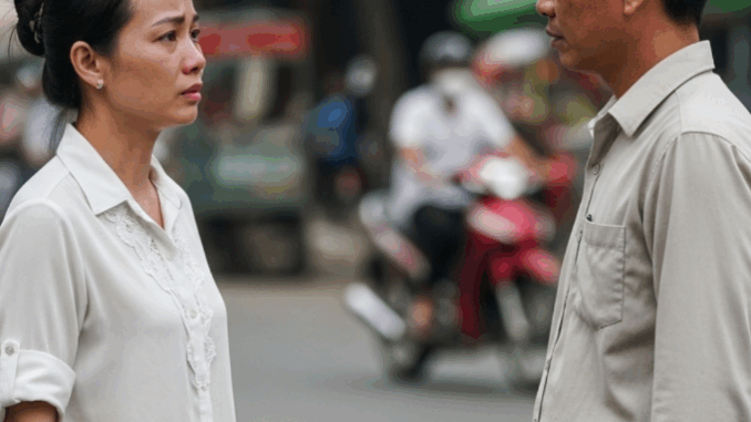 Ngày tôi ly hôn, họ hàng 2 bên tổ chức tiệc linh đình, không ai tiếc nuối, nhưng ngày gặp lại vợ cũ, mắt cô ấy đỏ hoe khi nghe một câu nói Ngày tôi ly hôn, họ hàng 2 bên tổ chức tiệc linh đình, không ai tiếc nuối, nhưng ngày gặp lại vợ cũ, mắt cô ấy đỏ hoe khi nghe một câu nói