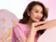 Thanh Hằng "dẹp loạn" thảm đỏ, một mỹ nhân hớ hênh khiến MXH dậy sóng!