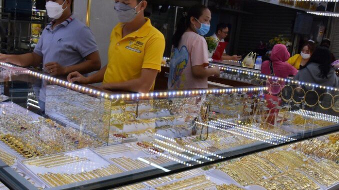 Giá vàng hôm nay, 22-7: Tăng mạnh, chạm đỉnh trong 4 tuần qua Giá vàng hôm nay, 22-7: Tăng mạnh, chạm đỉnh trong 4 tuần qua