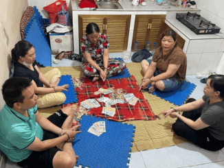 Phát hiện hành vi bất chính của 4 người phụ nữ và gã trai tại khu vực nhà bếp