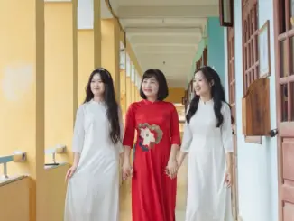 Cô giáo vùng cao giúp nhiều học trò đạt điểm tuyệt đối môn Địa lí