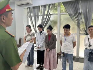 Thuê nhiều bác sĩ giả làm việc, ‘vẽ bệnh’ tại phòng khám phụ khoa