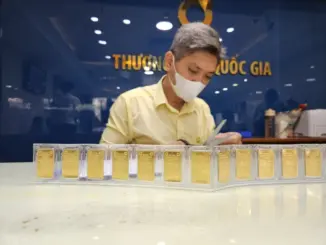 Giá vàng miếng SJC và vàng nhẫn bất ngờ giảm sâu