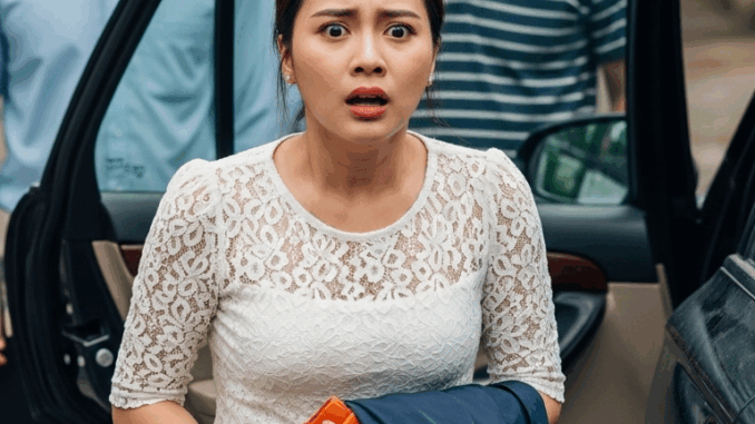 Vợ tự hào khi thấy chồng tặng bố vợ ô tô 700 triệu, nào ngờ tí//m tá//i phát hiện â//m m//ưu k/inh hoà//ng khi thấy thứ trong túi áo anh… Vợ tự hào khi thấy chồng tặng bố vợ ô tô 700 triệu, nào ngờ tí//m tá//i phát hiện â//m m//ưu k/inh hoà//ng khi thấy thứ trong túi áo anh…