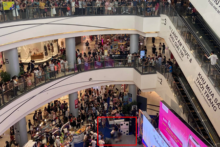 Người đàn ông rơi từ tầng cao siêu thị Aeon Mall Long Biên, nghi ngã từ khu vực đỗ xe Người đàn ông rơi từ tầng cao siêu thị Aeon Mall Long Biên, nghi ngã từ khu vực đỗ xe