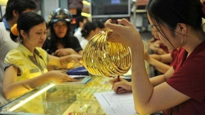 Vàng nhẫn và vàng miếng đồng loạt tăng mạnh hàng triệu đồng Vàng nhẫn và vàng miếng đồng loạt tăng mạnh hàng triệu đồng