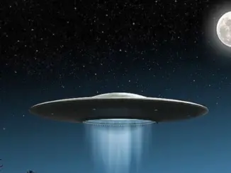 Chấn động: UFO từng ghé Trái Đất? Sách cổ Ai Cập "tiết lộ" sự thật rùng mình