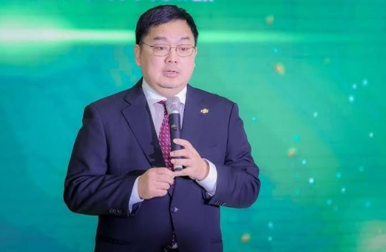 Ông Hoàng Nam Tiến đột ngột qua đời do đ:ột q:uỵ Ông Hoàng Nam Tiến đột ngột qua đời do đ:ột q:uỵ